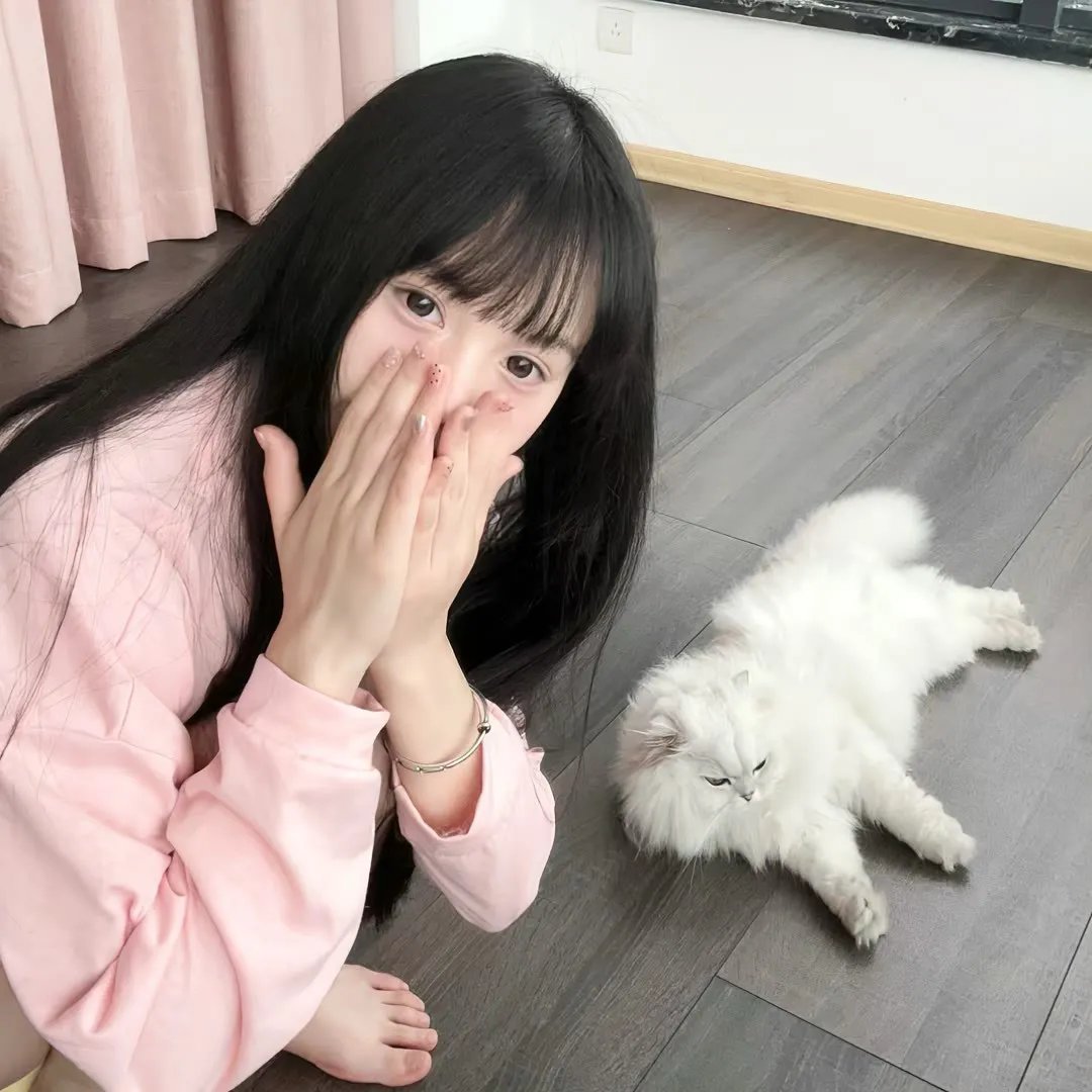 蕾哈娜内衣秀4